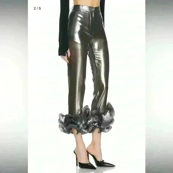 New Arrivals Lilou Ruffle Pants in Rive Droite Size Xtra Small - Picture 11 of 14